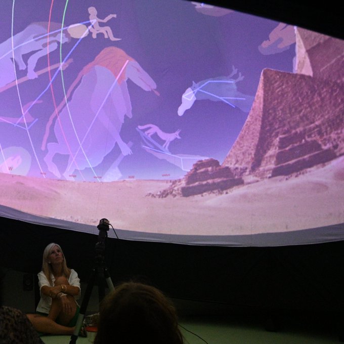Proyección en el planetario